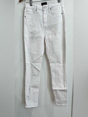 Abercrombie & Fitch White High-Rise Super Skinny Jeans